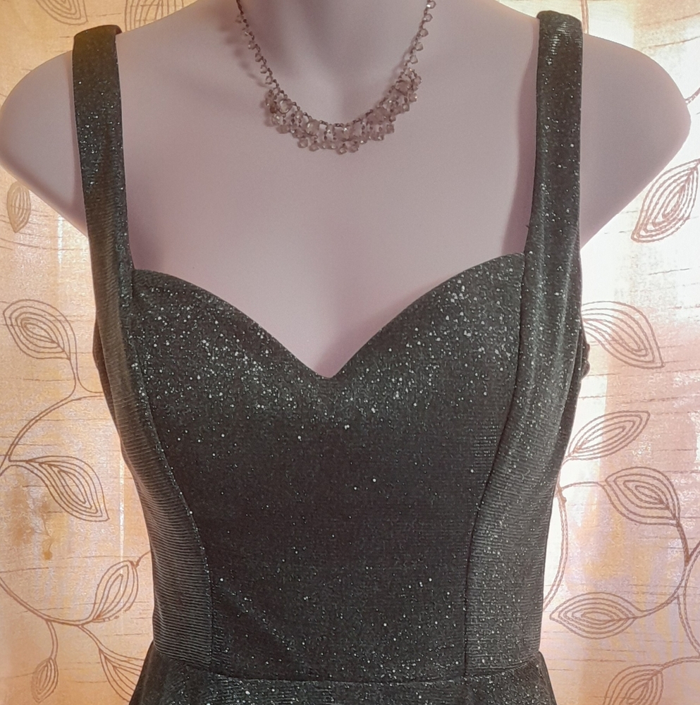 Homecoming Dress City Triangle Emerald Green Glittery Short Length Dress